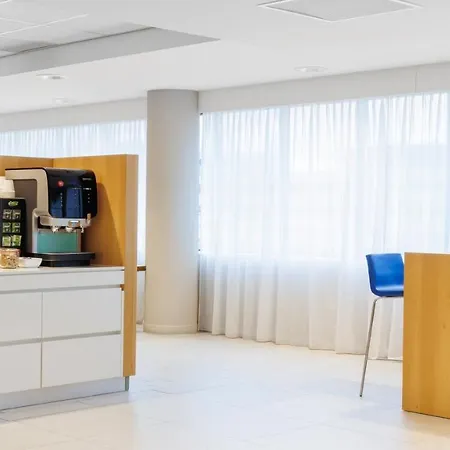 Express Arena Towers By Ihg Amsterdam