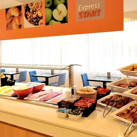 Hotel Express Arena Towers By Ihg 3*