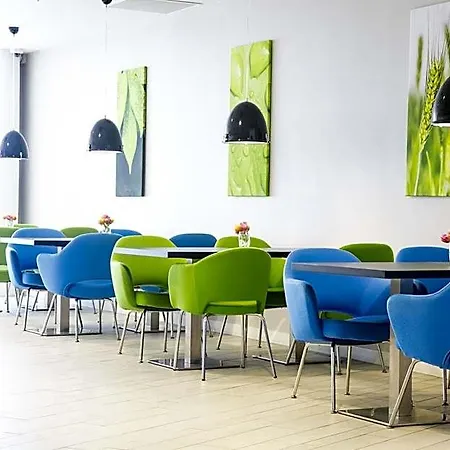 Express Arena Towers By Ihg Amsterdam