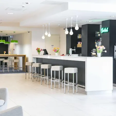 Express Arena Towers By Ihg Amsterdam