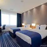 Express Arena Towers By Ihg 3*